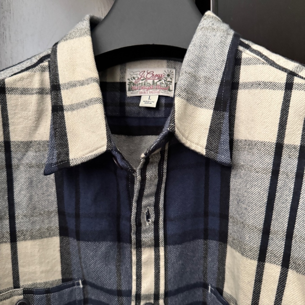 J Crew Classic Fit Blue and White Plaid Flannel - Large